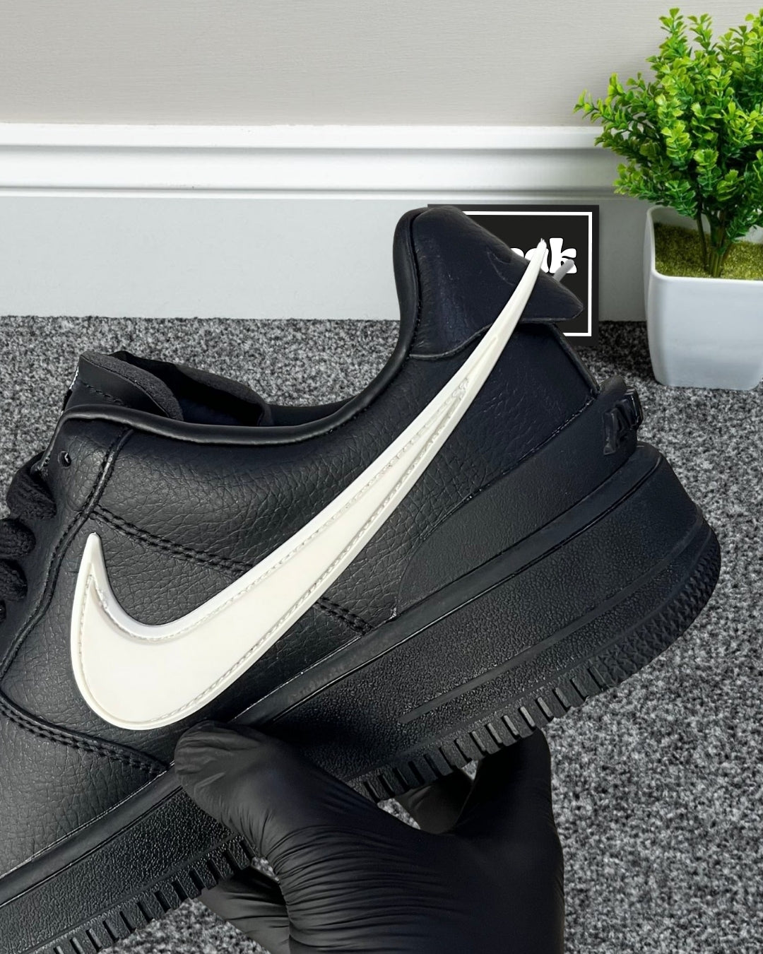 Air Force 1 Low x Ambush "Black"