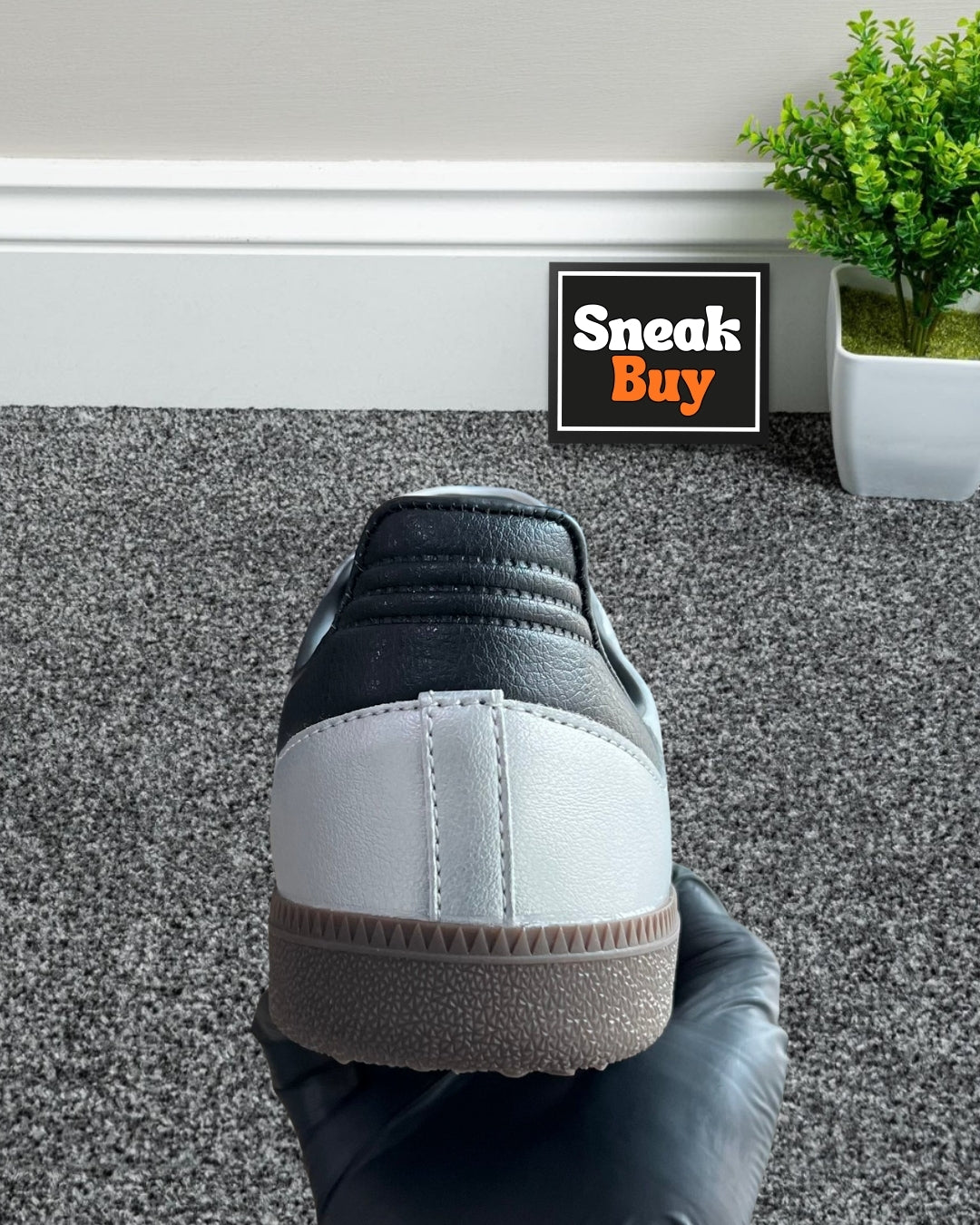 Adidas Samba OG “Silver Metallic/Black/Gum”