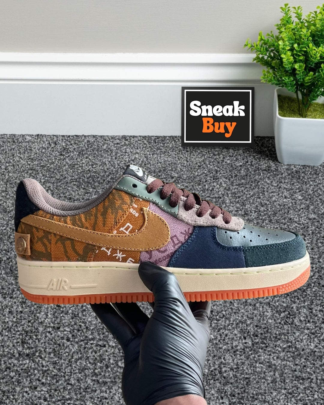 Air Force 1 Low x Travis Scott "Cactus Jack"