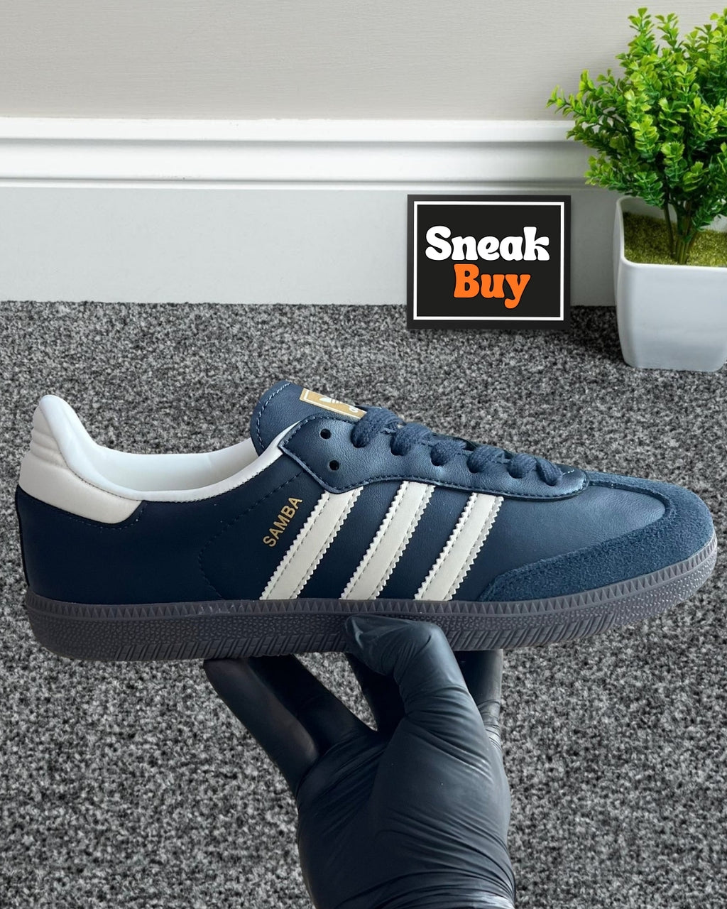 Adidas Samba “Night Navy Gum”