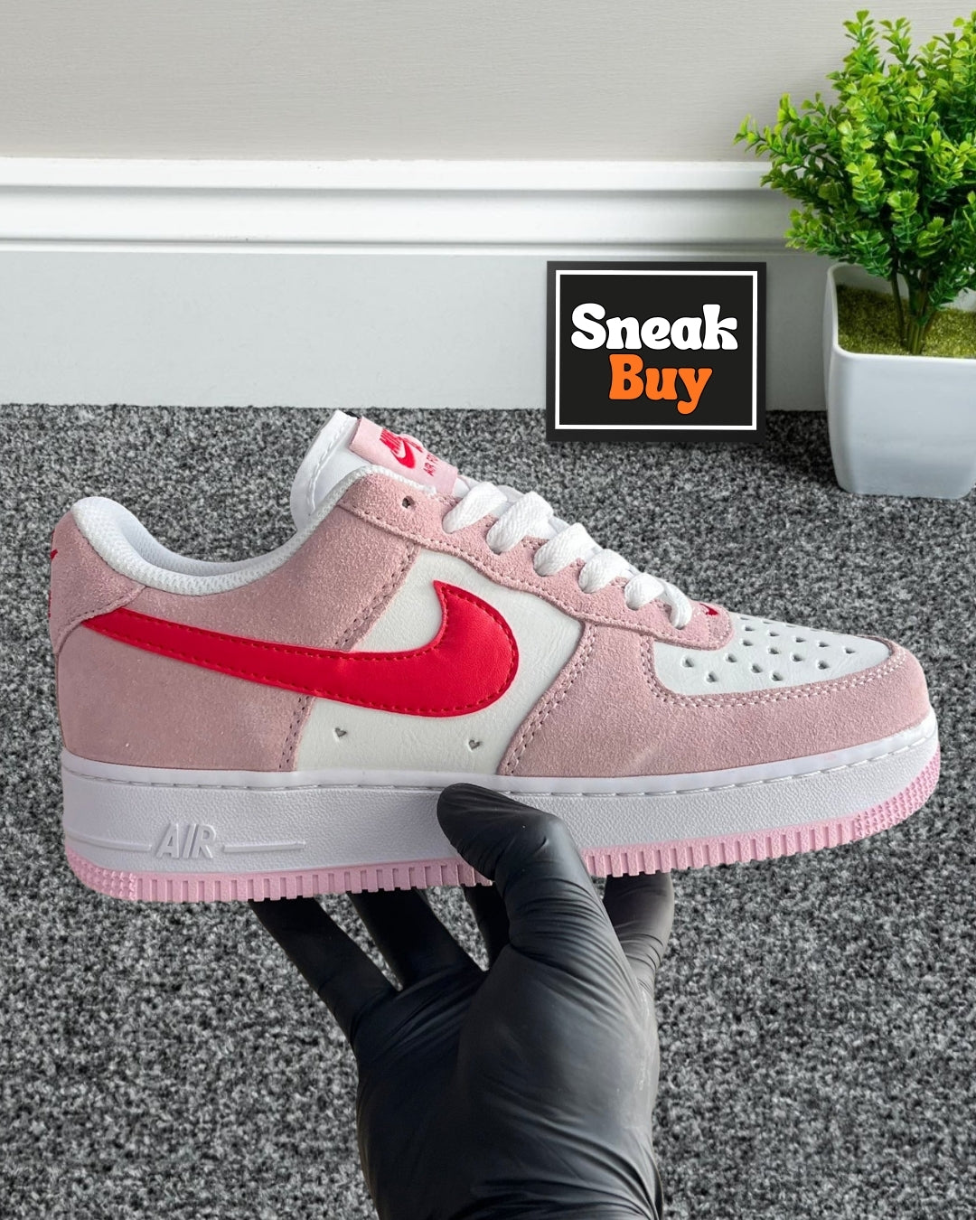 Air Force 1 Low ’07 QS ‘Valentine’s Day Love Letter’