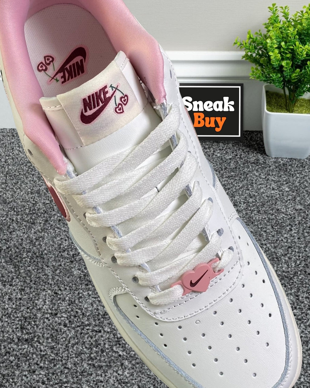 Air Force 1 Low ‘Valentine’s Day 2023’